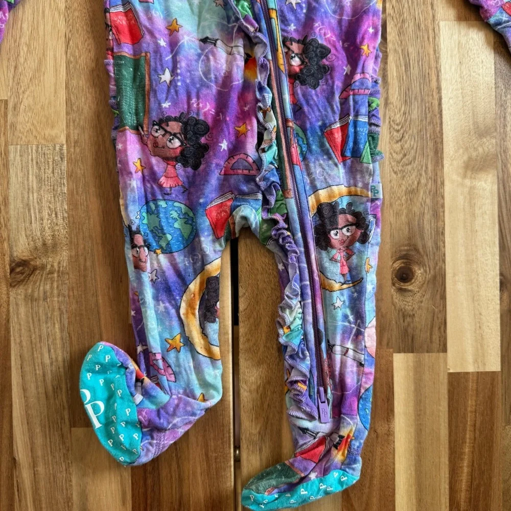 Posh Peanut Katherine STEM Science Bamboo Ruffle Zip Footie‎ Pajamas 3-6 Months